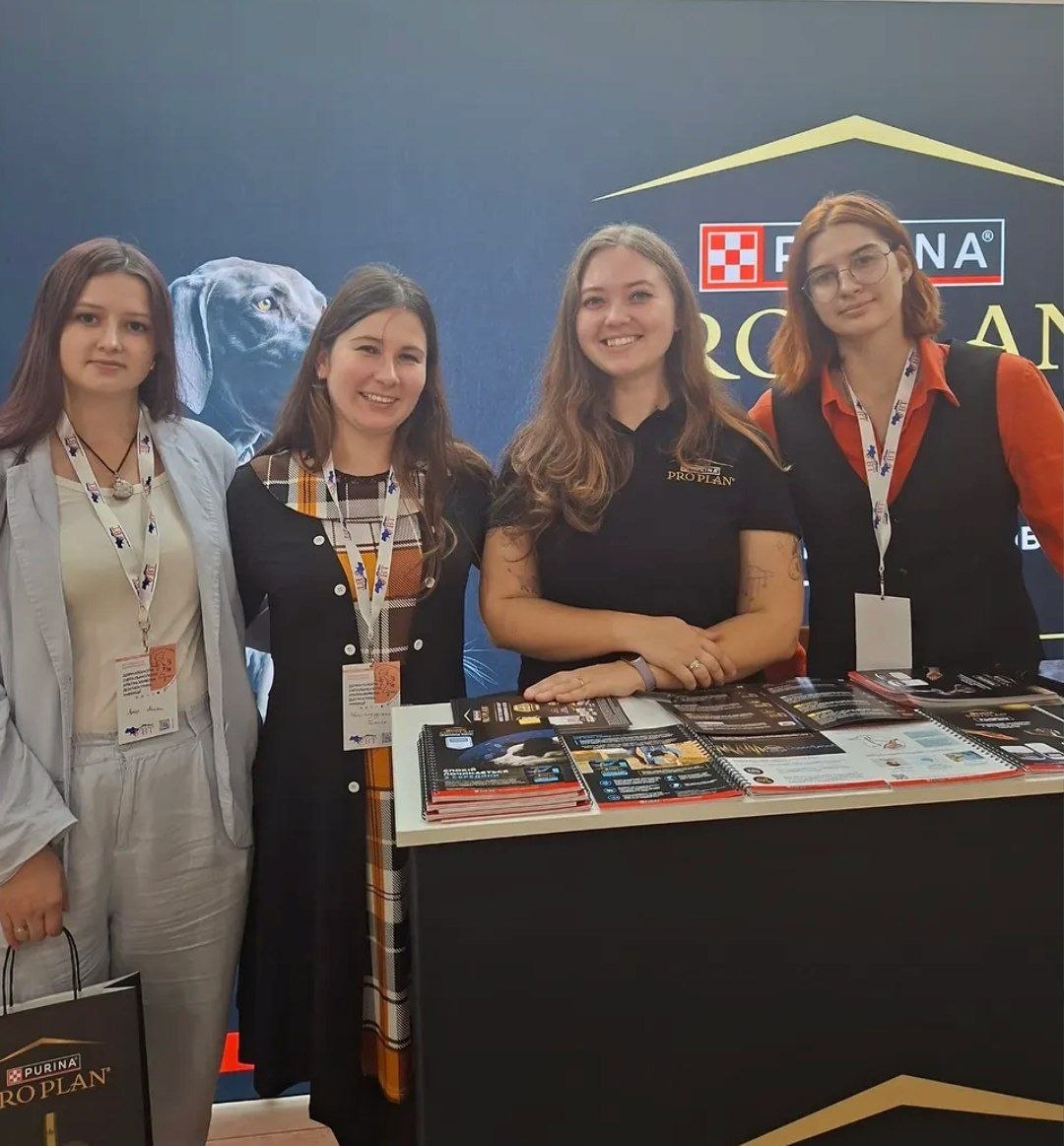 Команда бренду Про План та відвідувачі форуму